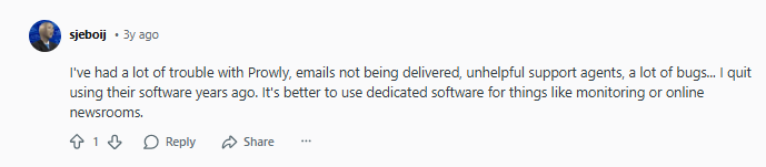 A user comments on a forum about issues with Prowly, mentioning undelivered emails, unhelpful support, and bugs, and advises using dedicated software instead.